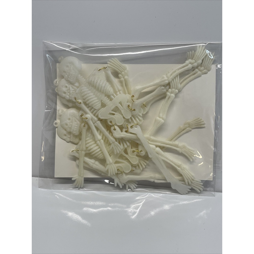 Set of 5 Vintage Halloween Mini Hanging Skeletons Decor marked Hong Kong LE1